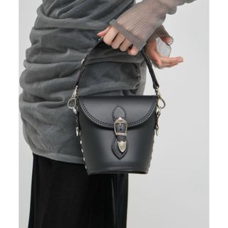トーガ(TOGA)のTOGA×Zatchels レザーショルダーバッグ(ショルダーバッグ)