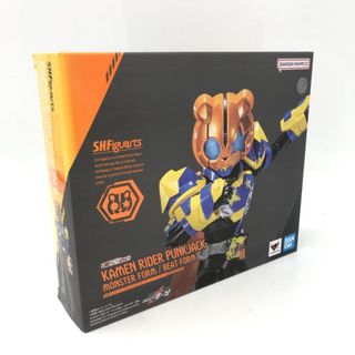 【中古】箱日焼け)バンダイ S.H.Figuarts 仮面ライダーパンクジャック モンスターフォーム/ビートフォーム[6][240091364441](特撮)