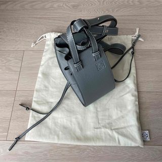 ロエベ(LOEWE)の【未使用品】ロエベ  ミニハンモック(ショルダーバッグ)