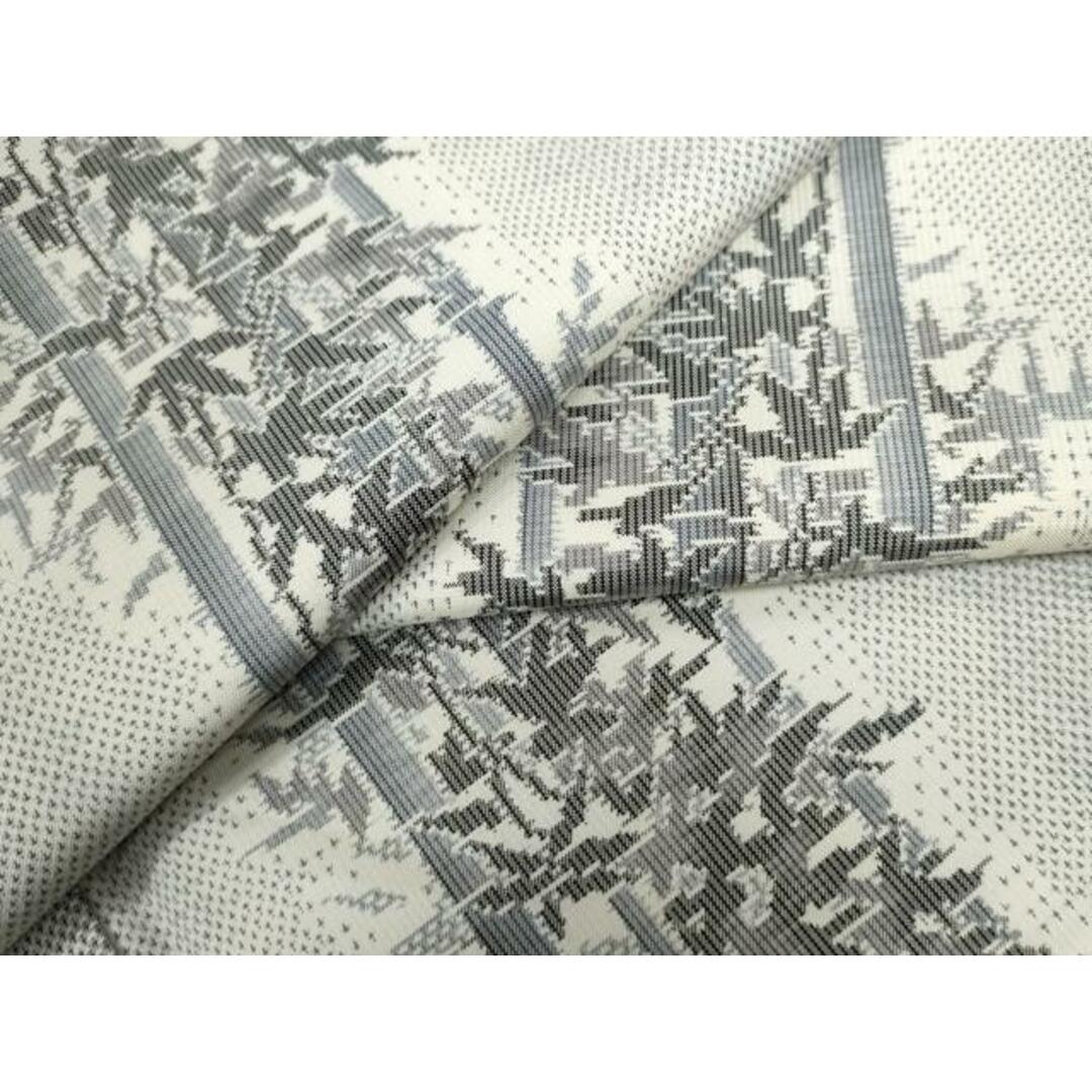 平和屋着物●本場大島紬　白大島　総絣　笹竹文　正絹　逸品　CAAU2514yc レディースの水着/浴衣(着物)の商品写真