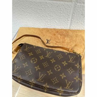 ルイヴィトン(LOUIS VUITTON)のLV ポシェットアクセソワール(ハンドバッグ)