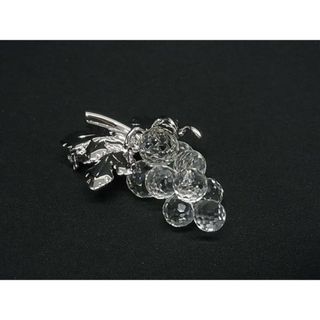 ■新品同様■ SWAROVSKI スワロフスキー クリスタル グレープ 葡萄 ピンブローチ ピンバッジ アクセサリー シルバー系×クリア DI9420