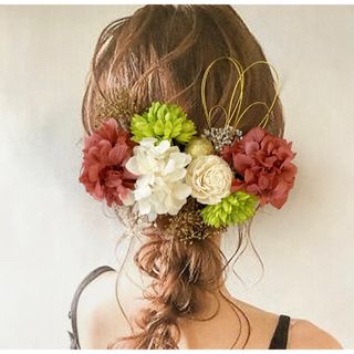 ドライフラワー髪飾り 赤ヘアアクセサリー 成人式 和装 浴衣 卒業袴 水引き(和装小物)