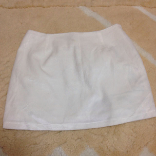 ココルル(CO&LU)のCOCOLULU白スカート送料込み🎵(ミニスカート)