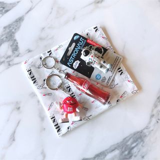 L'Appartement DEUXIEME CLASSE - SELECT BAYCREWS 虎ノ門 キーホルダー アパルトモン取扱 m&ms