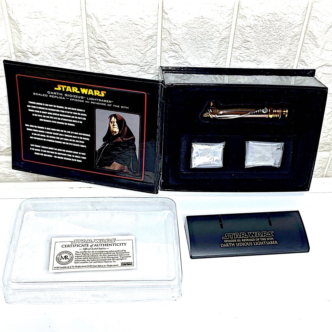 【美品】 スターウォーズ ダースシディアスEP3版ミニライトセイバー シスの復讐 美品】 スターウォーズ ダースシディアスEP3版ミニライト