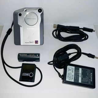 FUJIFILM FinePix 6800 ZOOM(コンパクトデジタルカメラ)