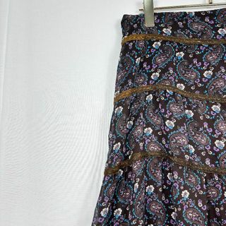 アーヴェヴェ(a.v.v)の極美品✨ アーヴェヴェ avv スカート ロング ペイズリー 総柄 フレア 刺繍(ロングスカート)