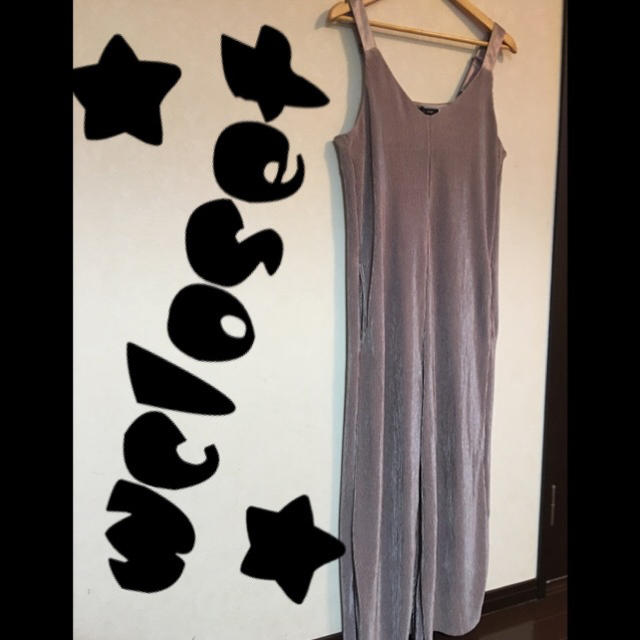 w closet(ダブルクローゼット)のwcloset★光沢プリーツサロペット★ レディースのパンツ(サロペット/オーバーオール)の商品写真