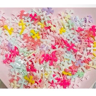 ネイルパーツ　十字架　クロム