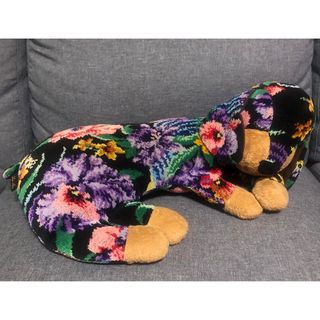 Lake Alster 犬　ぬいぐるみ　シュニール織り　置き物(ぬいぐるみ)