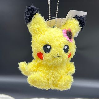 ポケモン もこもこマスコット ピカチュウ メス ぬいぐるみ ボールチェーン付(キャラクターグッズ)