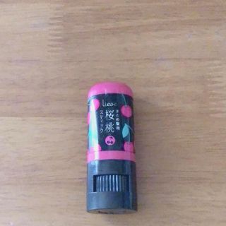 リーゼ　まとめ髪用　桜桃スティック　ほのかな桜桃（さくらんぼ）の香り　(ヘアケア)