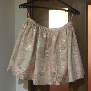 ミュウミュウ(miumiu)のmiumiuのスカート(ミニスカート)