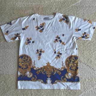 ヴェルサーチ(VERSACE)のVERSACE ヴェルサーチ CLASSIC V2 Tシャツ 美品　S(Tシャツ/カットソー(半袖/袖なし))