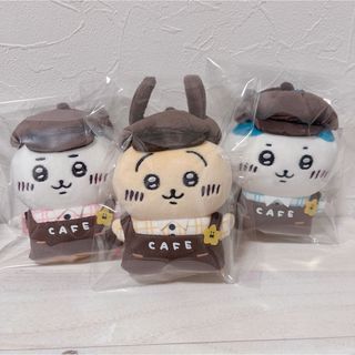 カフェの店員さん★ちいかわ★ハチワレ★うさぎぬいぐるみキーホルダー★新品未使用(ぬいぐるみ/人形)