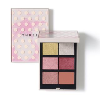 スリー(THREE)の【ほぼ未使用品】THREE ジュビリーコレクションパレット2025(アイシャドウ)