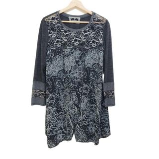 ALBA ROSSA(アルバロッサ) チュニック サイズ44 L レディース美品  - 黒×ダークグレー×アイボリー クルーネック/長袖/花柄/レース(チュニック)