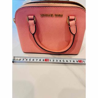 マイケルコース(MICHAEL KORS)のMICHAEL KORS ピンク ハンドバッグ(ハンドバッグ)