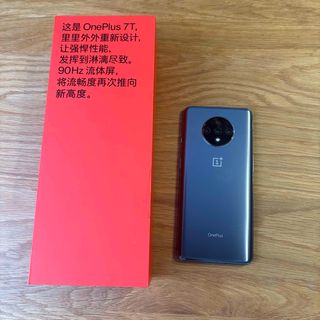 ワンプラス(OnePlus)のOnePlus 7T スマートフォン本体(スマートフォン本体)