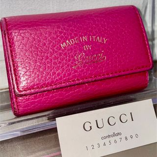 グッチ(GUCCI)の[GUCCI]グッチ スイング レザー6連キーケース ピンク(キーケース)