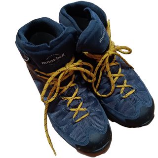 ｍｏｎｔ−ｂｅｌｌ　mont-bell　24cm 登山靴　使用回数１回のみ