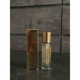 イヴサンローラン(Yves Saint Laurent)の【未使用】イヴ・サンローラン　化粧下地 30ml(化粧下地)