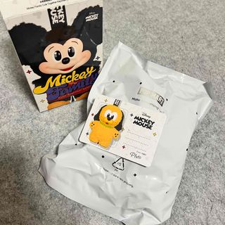 ディズニー(Disney)のポップマート　プルート　ミッキーファミリー　ぬいぐるみ　キーチェーン(ぬいぐるみ)