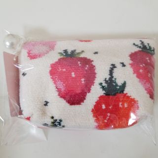 フェイラー(FEILER)のフェイラーストロベリードット ポーチ  アイボリー 新品未使用(ポーチ)