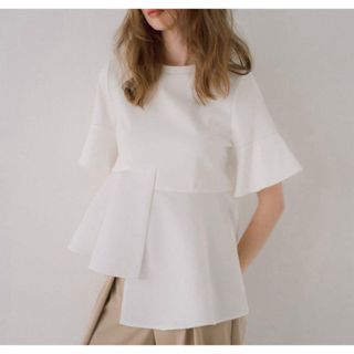maison de Dolce. (メゾンドドルチェ ) アシンメトリーTシャツ