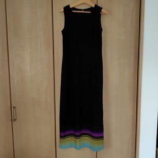 レディース　ロングワンピース　(ロングワンピース/マキシワンピース)