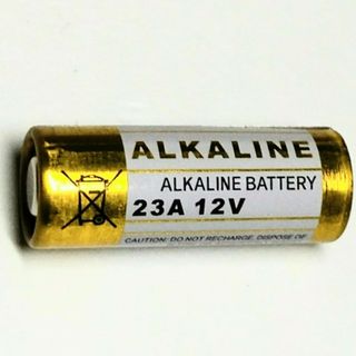 A23/12Vのアルカリ電池2本