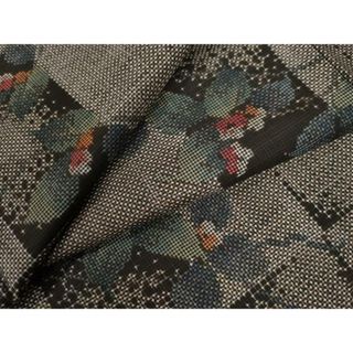 平和屋着物●本場大島紬　7マルキ　変わり市松枝花文　正絹　逸品　未使用　CAAU2713yc(着物)