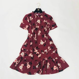 ケイトスペードニューヨーク(kate spade NEW YORK)のタグ付き　ケイトスペード　　ワンピース　ソーフォクシーカメリアラッフルシフト　S(ひざ丈ワンピース)