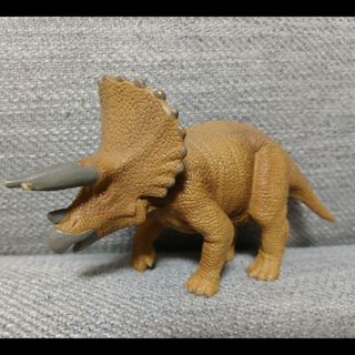 【匿名配送】 アニア トリケラトプス 廃盤 Animal 恐竜