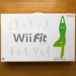 【完備品】Wii Fit ニンテンドー