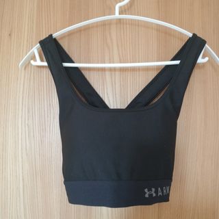 アンダーアーマー170ヨガウェア美品