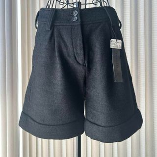 新品タグ付　13650円　メトリーゼ　ショートパンツ　ウール　ヤマダヤ(ショートパンツ)