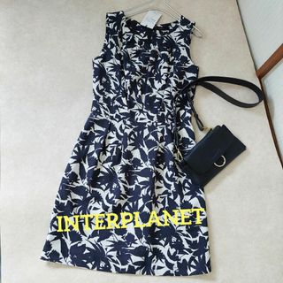 新品タグ付　INTERPLANET　ワンピース　総柄　ネイビー　送料込み