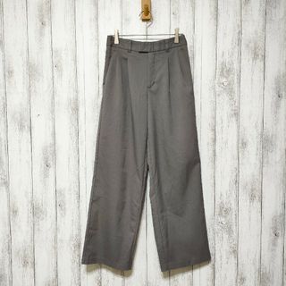 GU ジーユー (S)　ローウエスト バギーパンツ