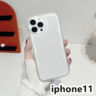 iphone11ケース　透明　波型花 耐衝撃ホワイト90