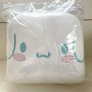 サンリオ(サンリオ)の★新品未使用★サンリオ シナモンロール ポチャッコ2WAY特大 クッション(キャラクターグッズ)
