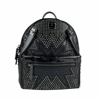 エムシーエム(MCM)のエム シー エム MCM リュック メタル/コーティングレザー ブラック/ネイビー/シルバー ユニセックス 送料無料【中古】 z6068(リュック/バックパック)