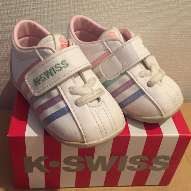 K-SWISS(ケースイス)の美品 K・SWISS ベビーキッズスニーカー パステルライン 12.5cm 本革 キッズ/ベビー/マタニティのベビー靴/シューズ(~14cm)(スニーカー)の商品写真