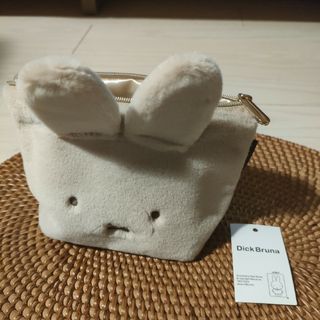 ミッフィー(miffy)のディック・ブルーナ　ミッフィー　顔型ふわふわファスナーポーチ　ベージュ💕(ポーチ)