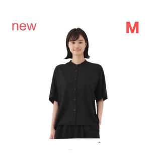 ムジルシリョウヒン(MUJI (無印良品))の無印良品   なめらかリヨセル混五分袖ブラウス 婦人M黒柄 (シャツ/ブラウス(半袖/袖なし))