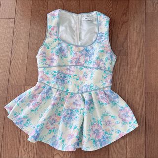 ダズリン(dazzlin)の⑤8月限定SALE❤️dazzlin 新品未使用 花柄トップス(カットソー(半袖/袖なし))