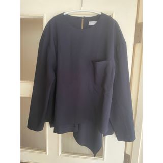 ADORE - 美品 アドーアADOREネイビー アシンメトリックヘム 長袖シャツ 38サイズ