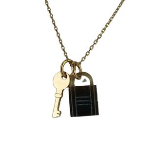 エルメス(HERMES)の美品 HERMES エルメス ネックレス アミュレット パドロック PM - ゴールド メタル バッファローホーン レディース ゴールド金具【本物保証】(ネックレス)