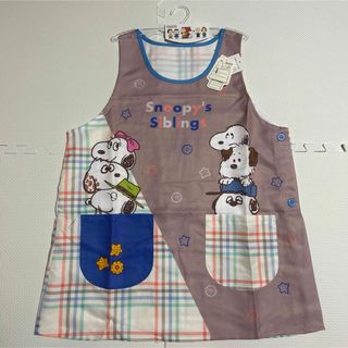 スヌーピー(SNOOPY)のスヌーピー　SNOOPY ピンク　保育士エプロン　フリーサイズ　新品未使用(その他)